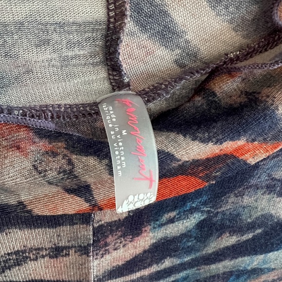 Free People Printed High Jump Long Sleeve, Size Medium - Picture 4 of 6